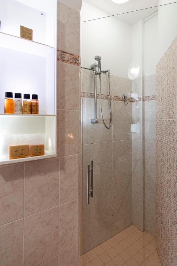 Hotel Tre Rose Riccione Ngoại thất bức ảnh