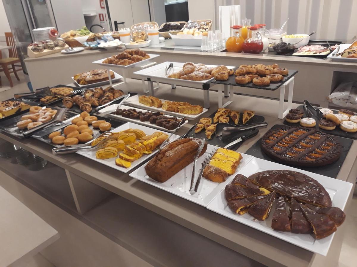 Hotel Tre Rose Riccione Ngoại thất bức ảnh
