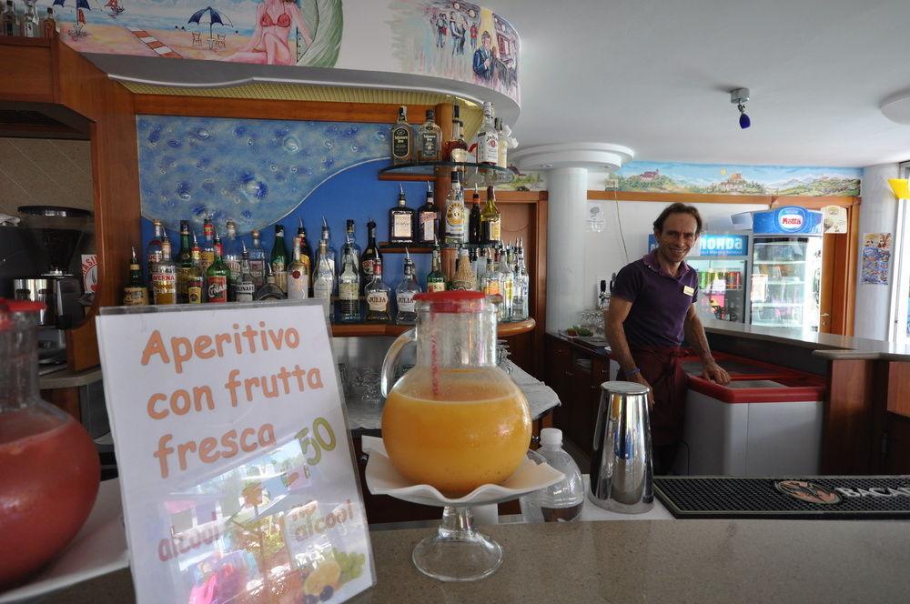 Hotel Tre Rose Riccione Ngoại thất bức ảnh